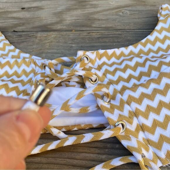 Blue Life Roped Up Off Shoulder Bikini Top size XS - Picture 8 of 12